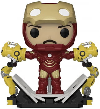 Funko Pop Homem de Ferro 905 Iron Man with Gantry GITD